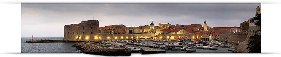 Old Town Dubrovnik panorama at night