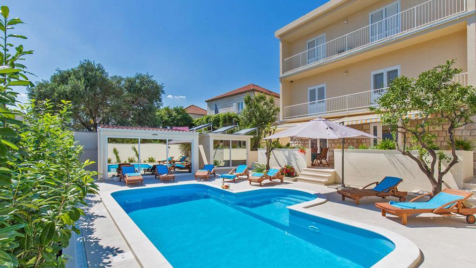Apartments St Thomas Dubrovnik, outdoor pool